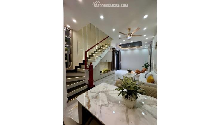 HẺM QUANG TRUNG – NHÀ MỚI 3 TẦNG GIÁ CHỈ 6.8 TỶ. LH:0779351867 – 0764071867.