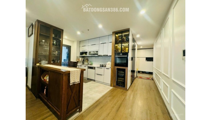 Cần bán 3PN diện tích 121m² - FLC 265 Cầu Giấy NT full hướng mát giá 14 tỷ