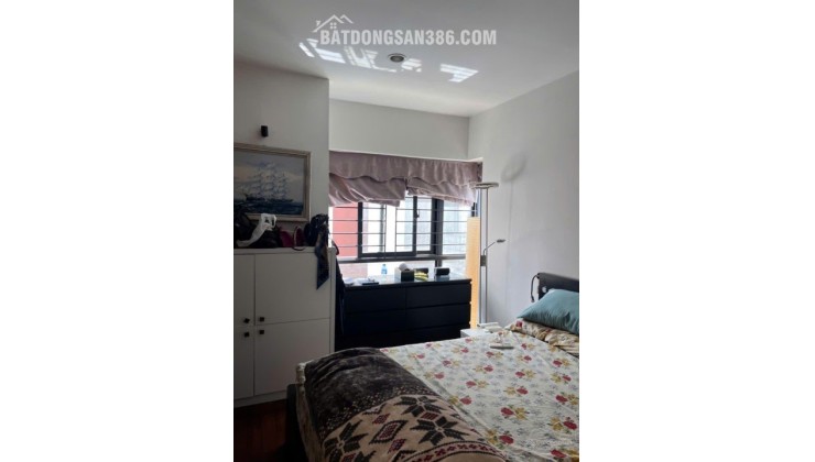 Hiếm! Căn 128m2 - 3PN2WC Chelsea Park Trung Kính BC ĐN giá 12.5 tỷ (chuẩn giá)
