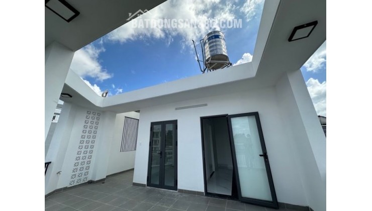 BÌNH TÂN - LÔ GÓC HAI MẶT TIỀN - KẾT CẤU 4 TẦNG BTCT - HẺM XE HƠI ĐỖ CỬA - NHÀ MỚI VÀO Ở NGAY - FULL NỘI THẤT SỊN SÒ - NHỈNH 6 TỶ