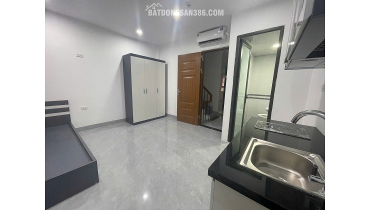 Bán Tòa Căn Hộ Dịch Vụ  PHỐ TRẦN CUNG BTL  NGÕ THÔNG 7 TẦNG THANG MÁY CHỈ 17 TỶ