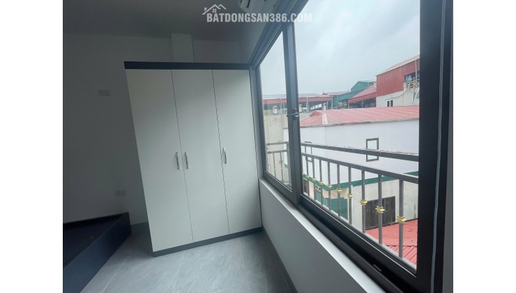 Bán Tòa Căn Hộ Dịch Vụ  PHỐ TRẦN CUNG BTL  NGÕ THÔNG 7 TẦNG THANG MÁY CHỈ 17 TỶ