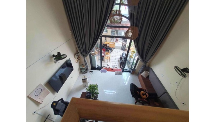 NHÀ BIỆT THỰ 2 TẦNG, NGANG KHỦNG 7x17m, TẠI QUẬN 2, GIÁ 8.x TỶ