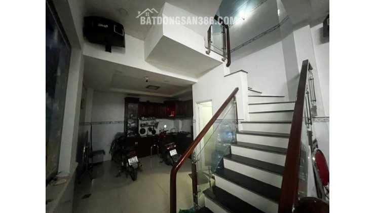 NHÀ HẺM XE HƠI HIỆP BÌNH PHƯỚC – GẦN CHỢ, TRƯỜNG – DIỆN TÍCH: 41M² (4.1x10.2) – GIÁ 4.6 TỶ