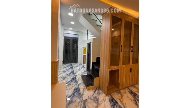 QUẬN 8 - NHÀ ĐẸP 3 TẦNG BTCT - 42M2 - 2 MẶT HẺM – NHỈNH 5 TỶ