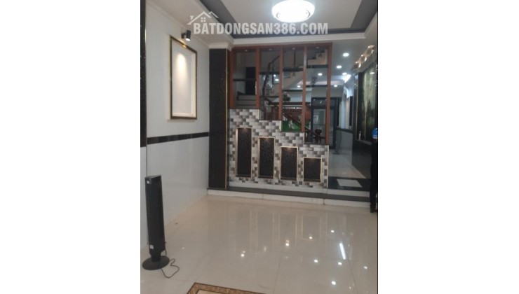 NHÀ XINH TÂN PHÚ -  NỘI THẤT SANG CHẢNH - HẺM 6M (XE HƠI NGỦ TRONG NHÀ) 68M2 - GIÁ CHỈ 10 TỶ TL