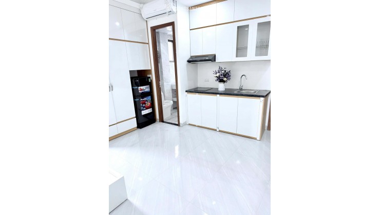 Cho con ra ở riêng - Cần bán gấp tòa CCMN ngõ 254 Minh Khai.