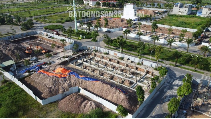 Chính chủ cần tiền bán lô DC 13-35. giá 1.750 tỷ , 105m2 , Dự án Cầu Trúc Sông Công . 0868 878 818