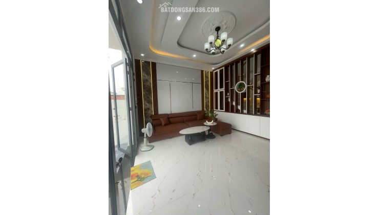 Bán nhanh căn nhà 2 tầng nằm ở Mỹ Yên - Bến Lức giá 1.9 tỷ còn thương lượng