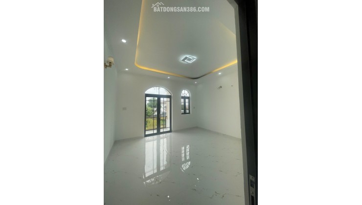 Bán nhanh căn nhà 2 tầng nằm ở Mỹ Yên - Bến Lức giá 1.9 tỷ còn thương lượng