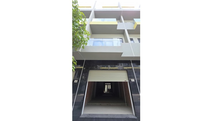 Nhà mặt phố Thống Nhất, quốc lộ 1k - Vị trí vàng, kinh doanh đỉnh, diện tích sử dụng từ 220m2, 4 tầng, 5PN, 6WC, giá hời chỉ 7x tỷ