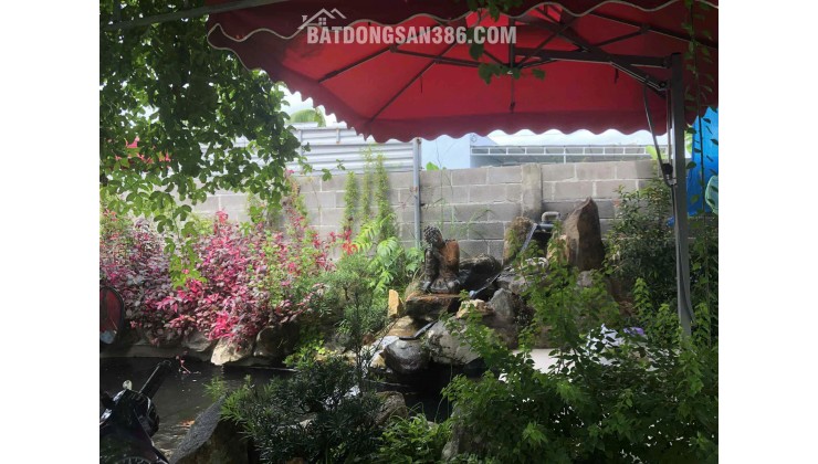 Bán Nhà Diên Toàn-Diên Khánh
-DT: 188m2 ngang 8m nở hậu
-Hướng Bắc
-Hiện trạng đường 6m ô tô né nhau
-Nhà gồm 1PN-2WC- Khách-Bếp...
-Giá bán: