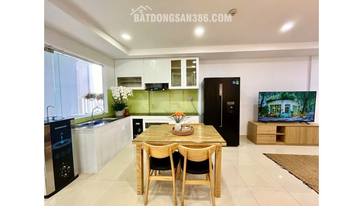 Bán căn hộ CT3 VCN Phước Hải
tầng 4
-Diện tích: 65.2m2, của chính Đông Bắc, logia hướng chính Tây Nam, hướng phụ Tây Bắc, phòng khách thênh thang,