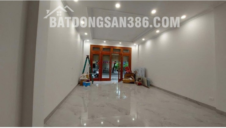 Bán nhà phân lô bộ công an Khương Hạ - Ô tô 45 chỗ đỗ cửa 46m nở hậu giá 14,8 tỷ