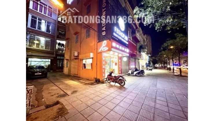 MẶT PHỐ - KINH DOANH ĐỈNH - 2 MẶT TIỀN - THOÁNG TRƯỚC SAU! 