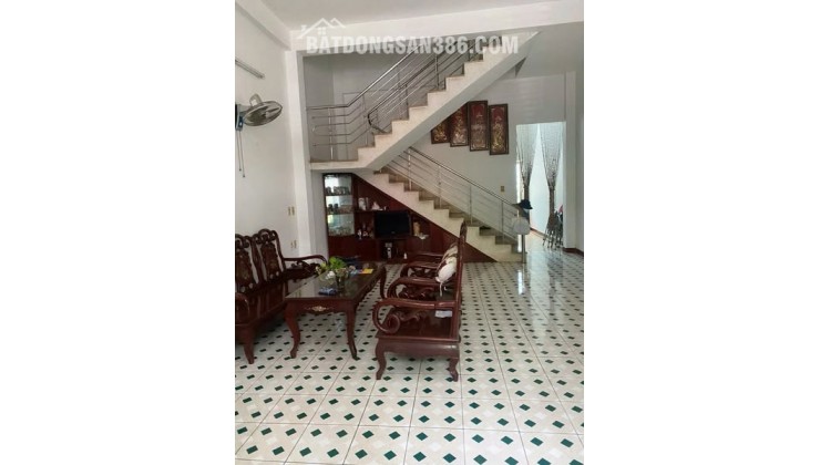 Căn nhà 2 tầng ở MT 150 kỳ đồng , Thanh Khê Đà Nẵng
Căn nhà 2 tầng ở MT 150 kỳ đồng , Thanh Khê Đà Nẵng