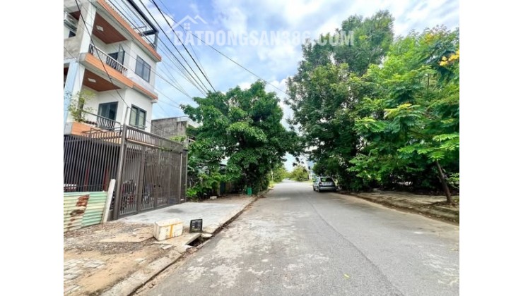 Bán đất tặng nhà đường 7m5 Trần Quang Long, Hòa Minh, Liên Chiểu sát Hoàng Trung Thông