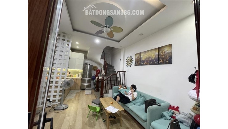 SIÊU PHẨM NGHĨA ĐÔ- NGÕ BA GÁC ĐUA - 1 NGOẶT ĐẾN NHÀ - HX KĐT NAM CƯỜNG - Ở HOẶC CHO THUÊ ĐỀU CHẤT