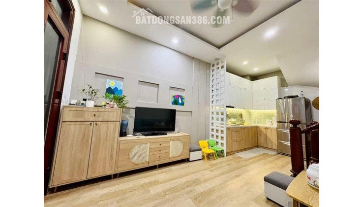 SIÊU PHẨM NGHĨA ĐÔ- NGÕ BA GÁC ĐUA - 1 NGOẶT ĐẾN NHÀ - HX KĐT NAM CƯỜNG - Ở HOẶC CHO THUÊ ĐỀU CHẤT