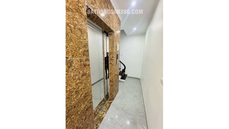 Ô TÔ ĐỖ CỬA - NHÀ MỚI - 6 TẦNG THANG MÁY  - 2 THOÁNG SÁNG - OTO 7 CHỖ CHẠY VÒNG QUANH - CÁCH HÔ 70M NGÕ THÔNG TỨ PHÍA
