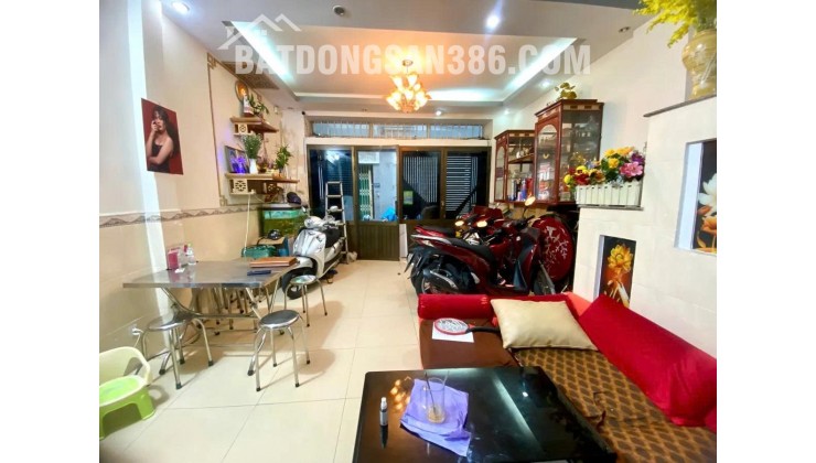 Bán nhà 4 tầng quận 10, gần Hà Đô Centrosa, Vạn Hạnh Mall, ngang 5.2m, thu nhập 192tr/năm, 14.4 tỷ
