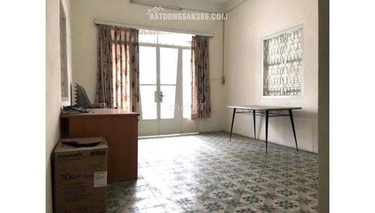 Mặt Tiền Hồ Biểu Chánh, P.12, Phú Nhuận: DT 6.6x22m, Giá Tốt Chỉ 28 Tỷ, Vị Trí Đẹp!