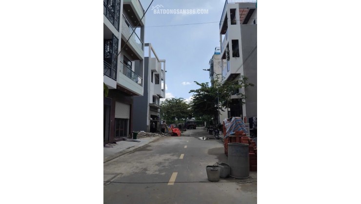 Cơ hội vàng! Bán đất thổ cư Nguyễn Thị Nhuần, Q.12: 100m2 (5x21.5m), sổ đỏ trao tay, giá chỉ 6.0 tỷ - An cư lạc nghiệp ngay!
