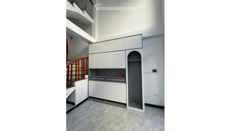 Bán nhà Hà Đông 42m2 x 5 tầng, MT 4.8M, giá 7.2 tỷ - NHÀ ĐẸP - THOÁNG - LÔ GÓC