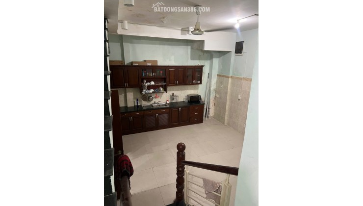 Bán gấp giá tốt! Nhà HXH Nguyễn Cảnh Chân Q1, DT: 98m², Sổ riêng, Xây CHDV hoặc ở ngay, Giá 19,5 tỷ
