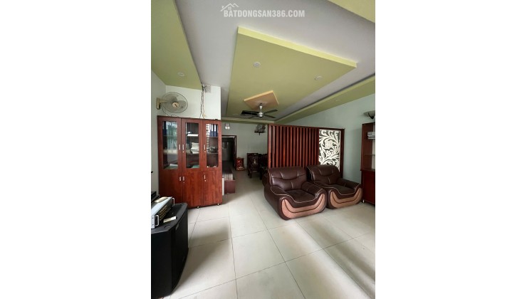 Bán gấp giá tốt! Nhà HXH Nguyễn Cảnh Chân Q1, DT: 98m², Sổ riêng, Xây CHDV hoặc ở ngay, Giá 19,5 tỷ