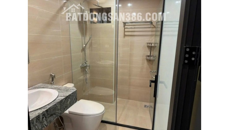 Bán Nhà 47m2 x 3 tầng, MT 4.5m Giá 7.5 tỷ Quyết Thắng - Hà Đông - Gần trường ĐẠI HỌC