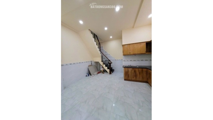 CHO THUÊ NHÀ NGUYÊN CĂN-QUẬN 10-CAO THẮNG-4PN-NGANG 4M-CHỈ 14TR