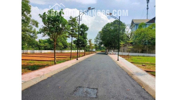 :  BÁN LÔ ĐẤT CỰC ĐẸP – VUÔNG VẮN,   Vị trí: .Đồng Trạng, Đoài Phương ( Cổ Đông), hàng hiếm còn lại trong khu biệt thự