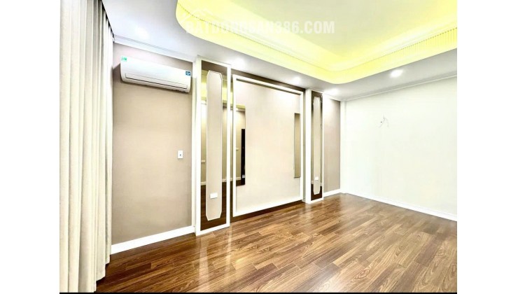 Bán nhà Văn Phú - Hà Đông 35m  x 4 tầng MT 3.6M, giá 7.94 tỷ NHÀ ĐẸP Ở NGAY - LÔ GÓC - NGÕ THÔNG - CÁCH ĐƯỜNG Ô TÔ 20M - FULL NỘI THẤT VIP