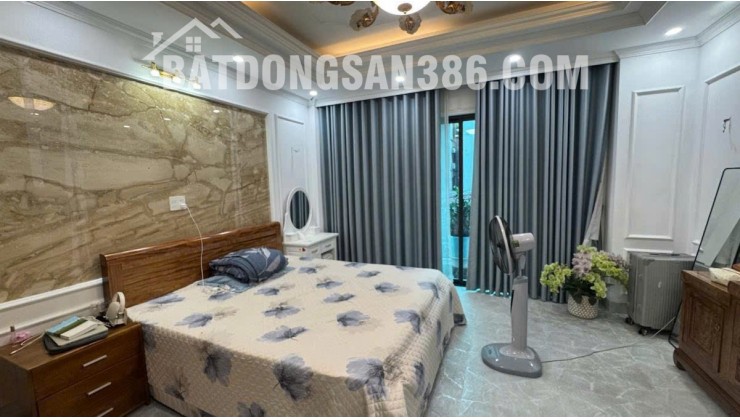 Lô góc 6 tầng thang máy phố Phú Đô sầm uất, mặt đường kinh doanh, giáp đại lộ Thăng Long!