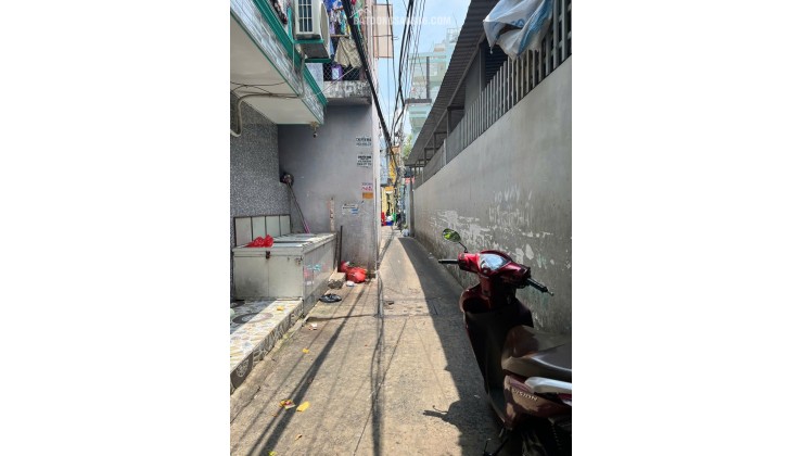 Nhà góc 2 tầng nở hậu 5.3m gần đường Liên Tỉnh 5 P5Q8 2.25 tỷ