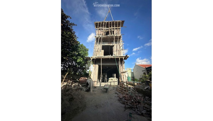 Chính chủ chào bán sớm căn nhà 3 tầng Sân cổng độc lập tại Thuận Tị-An Hồng