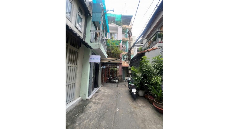 Bán nhà 72/19 Huỳnh văn bánh p 15 Phú nhuận Giá : 2,6 tỉ có thương lượng