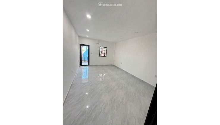 BÁN NHÀ PHÚ NHUẬN- CĂN GÓC 3 MẶT TIỀN HẺM XE HƠI- NGANG HƠN 4M- KINH DOANH ĐỈNH: 12 Tỷ. 0777826387