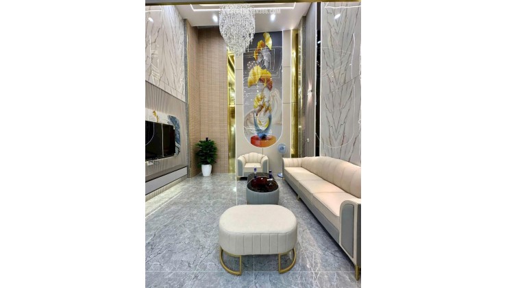 Nhà Nguyễn Ảnh Thủ, Hẻm Ô tô quay đầu, 70m2 5 tầng 5PN, sổ hồng. Nhỉnh 7 tỷ!