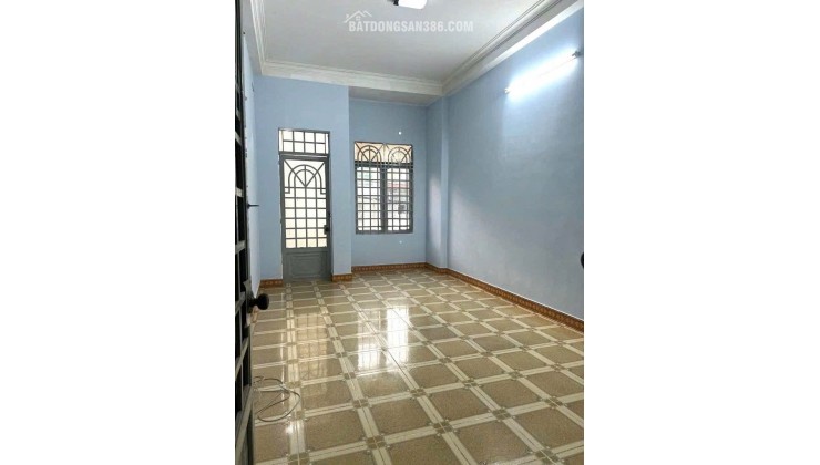  Cho thuê nhà nguyên căn -Đồng Nai -Phường 15 -Quận 10-  Giá thuê 18 tr/ tháng
