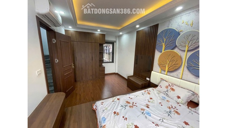 NGÕ QUẬN ỦY - GẦN Ô TÔ - GẦN HỒ - TIỆN ÍCH NHIỀU - HÀNG XÓM THÂN THIỆN - Cầu Giấy 34 m, 6 T, mặt tiền 3.8 m, nhỉnh  9 tỷ
