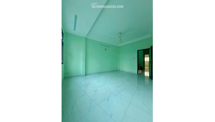 7.2 TỶ, MẶT TIỀN TRUNG TÂM P3 GÒ VẤP, NGAY BV 175, 3 TẦNG, 80m2, NGANG GẦN 6.5m