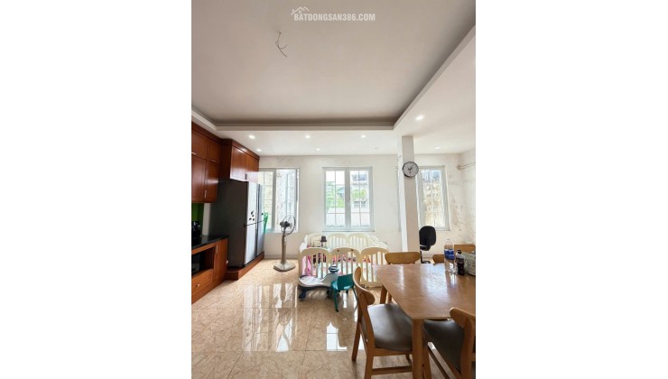 BA ĐÌNH - DÂN XÂY CHẮC CHẮN-10M RA PHỐ-MẶT TIỀN RỘNG - DÂN TRÍ CAO- Đội Cấn 75m, 4T, mt 6.2m 18.8 tỷ