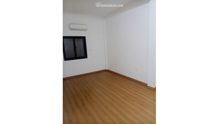 Bán Nhà Vũ Tông Phan, Quận Thanh Xuân, 54m x  4 Tầng, MT 5m. Chỉ 13,8 Tỷ