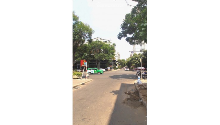 Bán Nhà Khu Phố Hưng Phước, Phú Mỹ Hưng, Quận 7, 8x18.5m