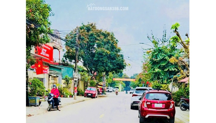 Bán lô 129m2 mặt đường Hoàng Phan Thái - Nghi Phú, TP Vinh
