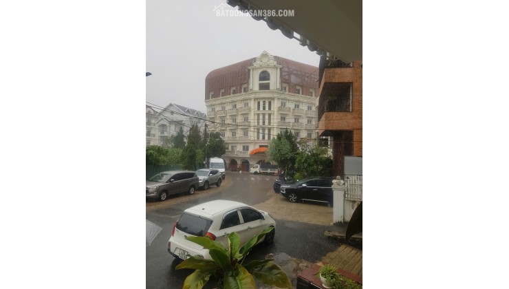 BÁN CĂN GÓC KHÁCH SẠN 2MT PHAN NHƯ THẠCH - NAM KỲ KHỞI NGHĨA - P1 - TP. ĐÀ LẠT. LH:0978899058.