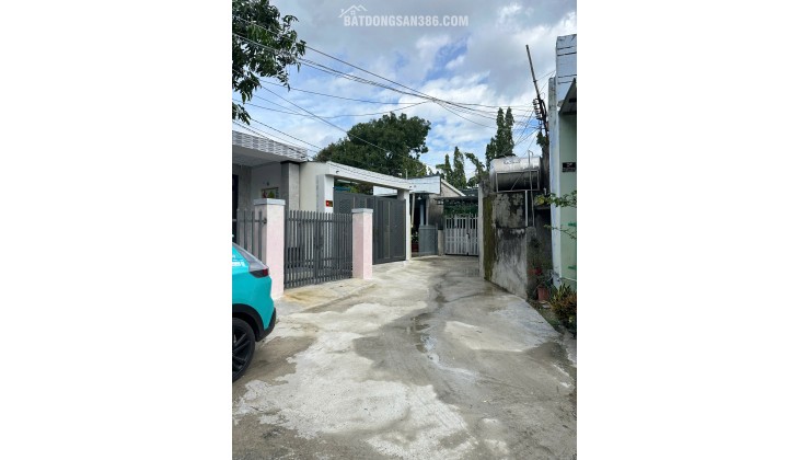 BÁN GẤP LÔ ĐẤT 2MT ĐƯỜNG NGUYỄN THÁI HỌC TP TÂY NINH. LH:0962644181.