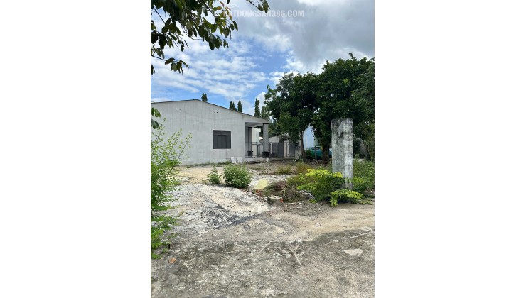 BÁN GẤP LÔ ĐẤT 2MT ĐƯỜNG NGUYỄN THÁI HỌC TP TÂY NINH. LH:0962644181.